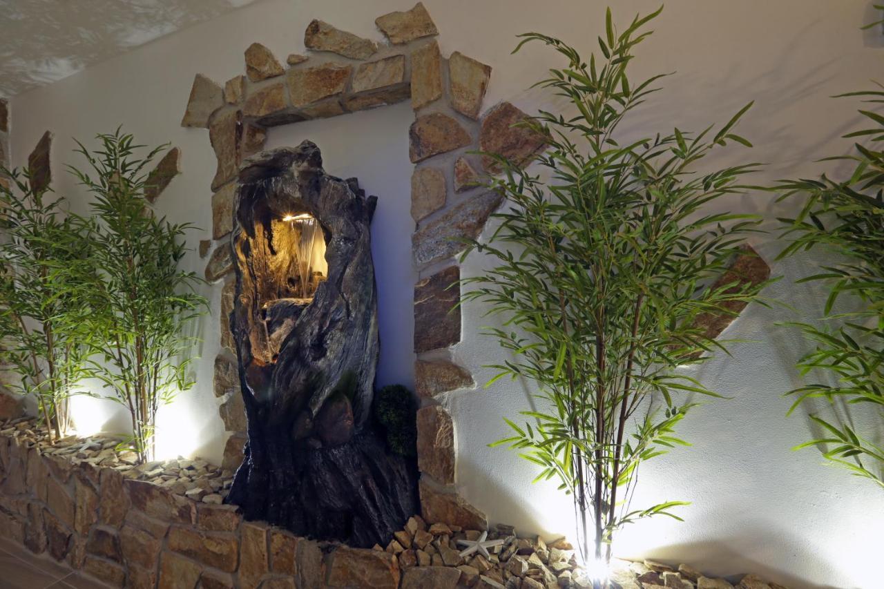 Wellness Penzion Kristýna - Áčko Hrádek nad Nisou Exterior foto