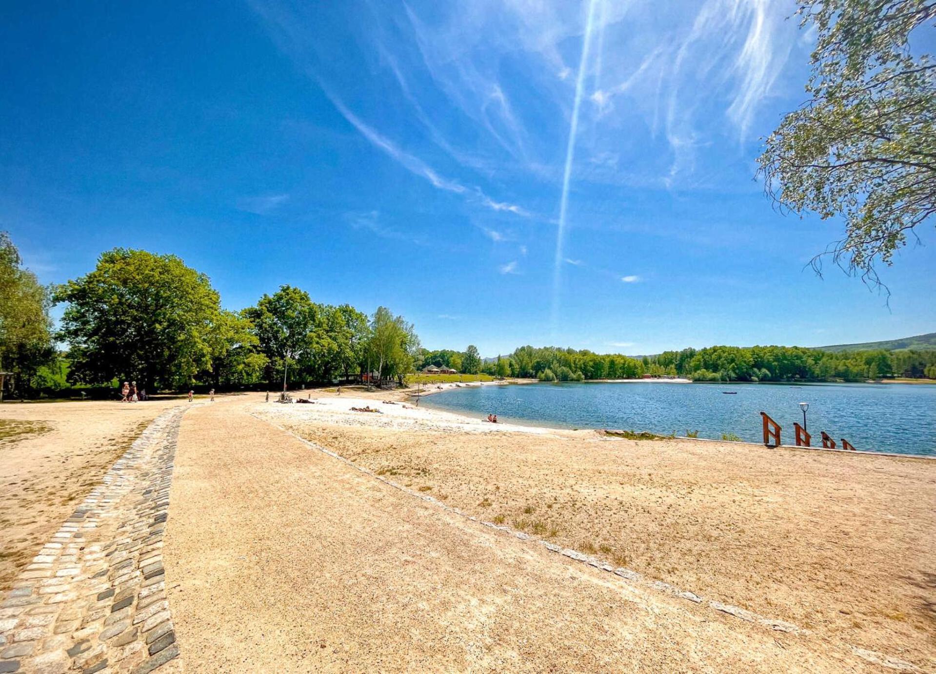 Wellness Penzion Kristýna - Áčko Hrádek nad Nisou Exterior foto